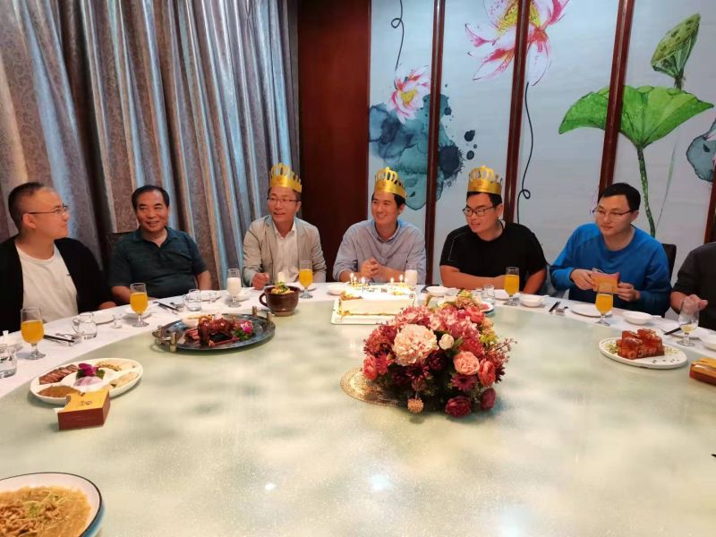 萬川(chuan)環保(bao)9月(yue)員(yuan)工(gong)生日會