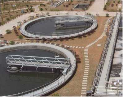 ZBXN型(xing)週邊傳(chuan)動(dong)半(ban)橋虹(hong)吸(xi)式(shi)吸泥(ni)機(ji)