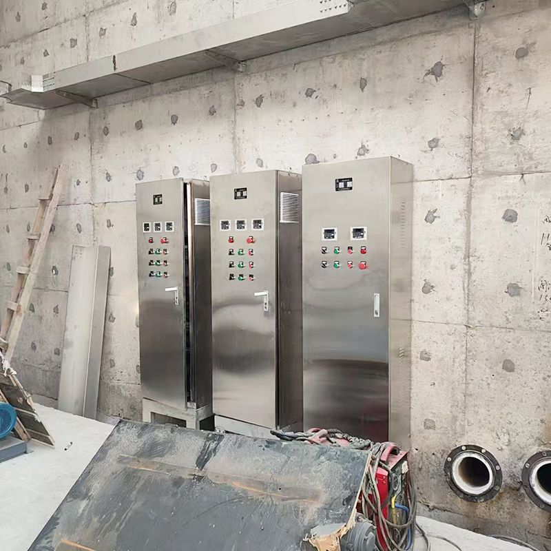 我(wo)司承(cheng)建週口市第(di)三汚水處(chu)理(li)廠順利(li)完(wan)工(gong)